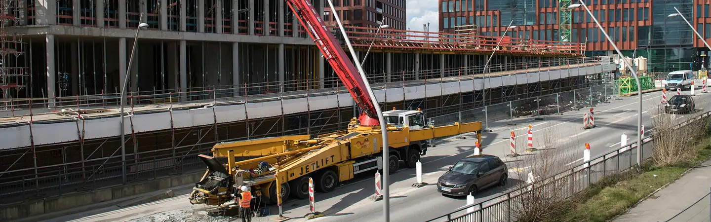 Tow truck service in Design District, Dallas, TX