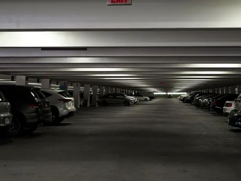 Parking Garage Towing in Dallas, TX by Dawson Tow Service